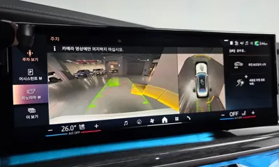 BMW i7