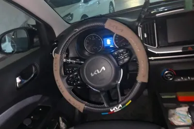 Kia kx1 Stonic
