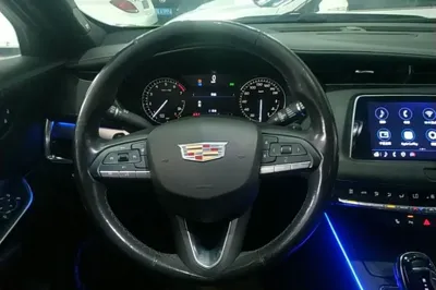 Cadillac XT4
