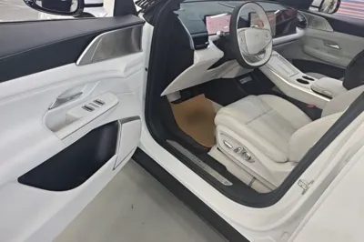 Xpeng G9