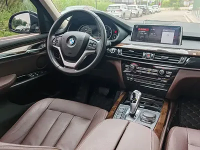 BMW X5 (Import)