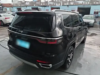 Jeep Grand Commander