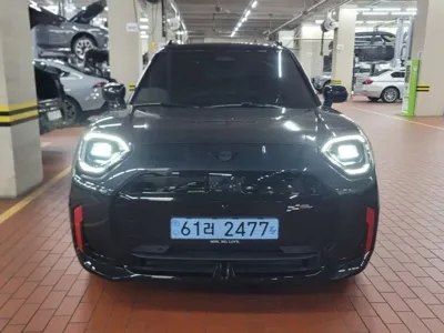 MINI Aceman