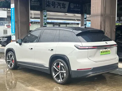 Nio ES7