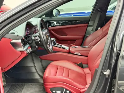 Porsche Panamera Hybrid