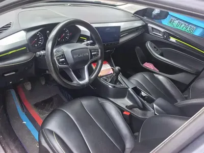 Roewe i5