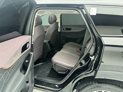 Chery Tiggo 9 C-DM