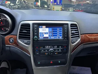 Jeep Grand Cherokee (Import)