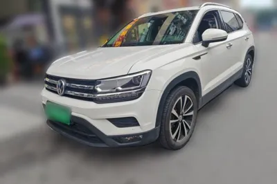 Volkswagen Tharu