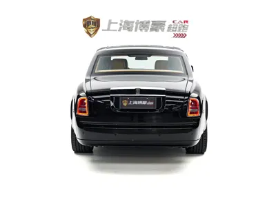 Rolls-Royce Phantom