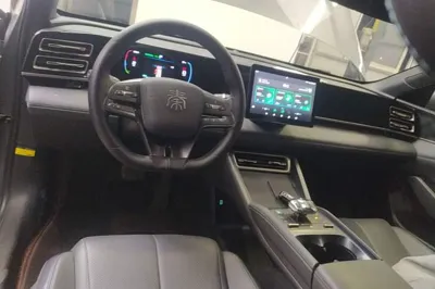 BYD Qin L
