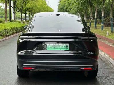 Nio EC6