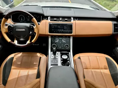 Land Rover Sport
