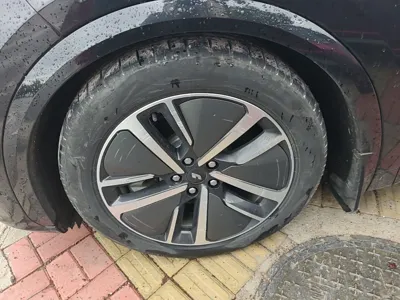 Li Auto L7