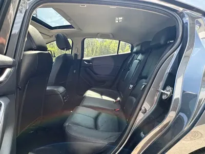 Mazda 3 Axela