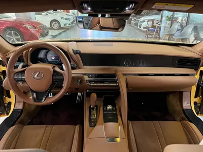 Lexus LC