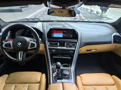 BMW M8
