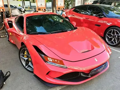 Ferrari F8
