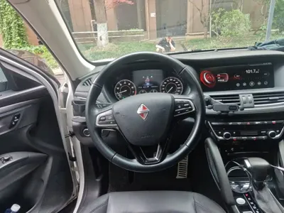 Borgward BX7