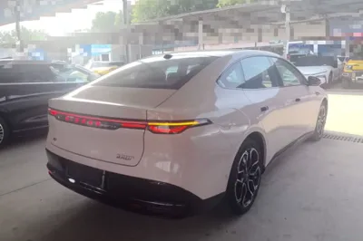 Nissan N7