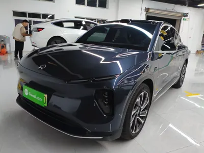 Nio EC6
