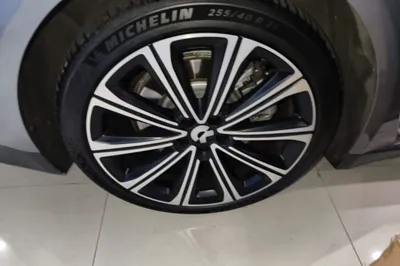Nio ET7
