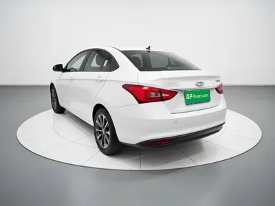 Chery Arrizo 5