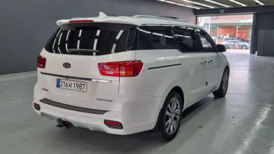 Kia Canival