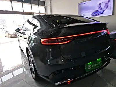 智界 Zhijie R7