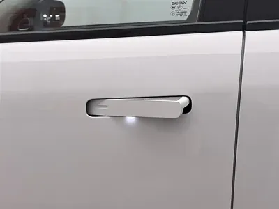 Geely ICON