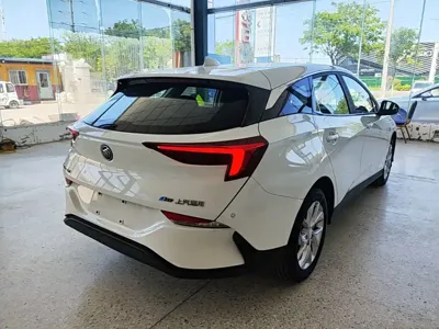 Buick Velite 6