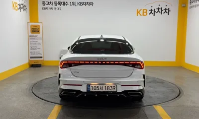 Kia K5