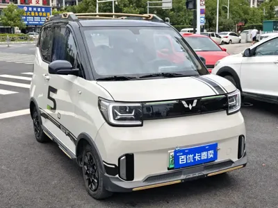 Wuling MINIEV