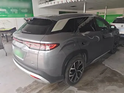 BYD L DM-i