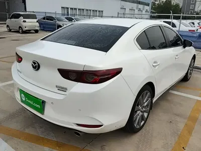 Mazda 3 Axela
