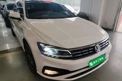 Volkswagen Lamando