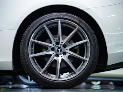 Mercedes-Benz E-Class (Import)