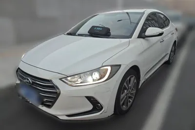 Hyundai Elantra (6th Generation