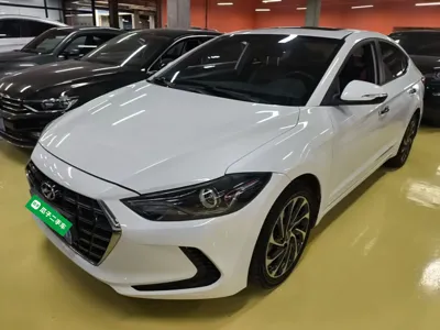 Hyundai Elantra (6th Generation