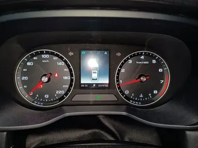 Roewe i5