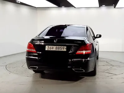 Hyundai Equus