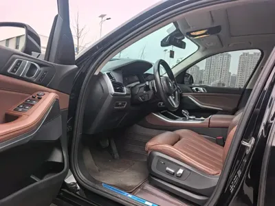 BMW X5 (Import)