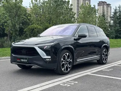 Nio ES8