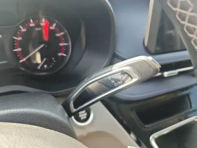 大通 V90