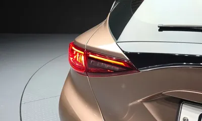 Infiniti Q30