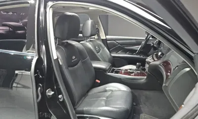 Infiniti M
