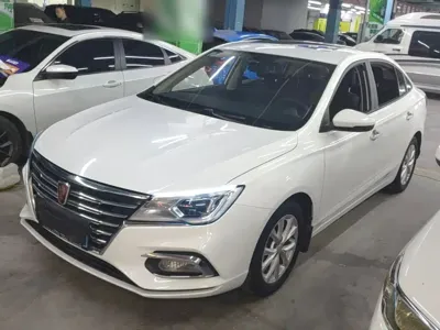 Roewe i5