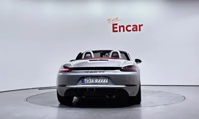 Porsche 718