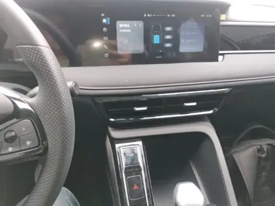 Roewe i5