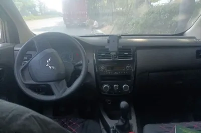 Wuling Rongguang V